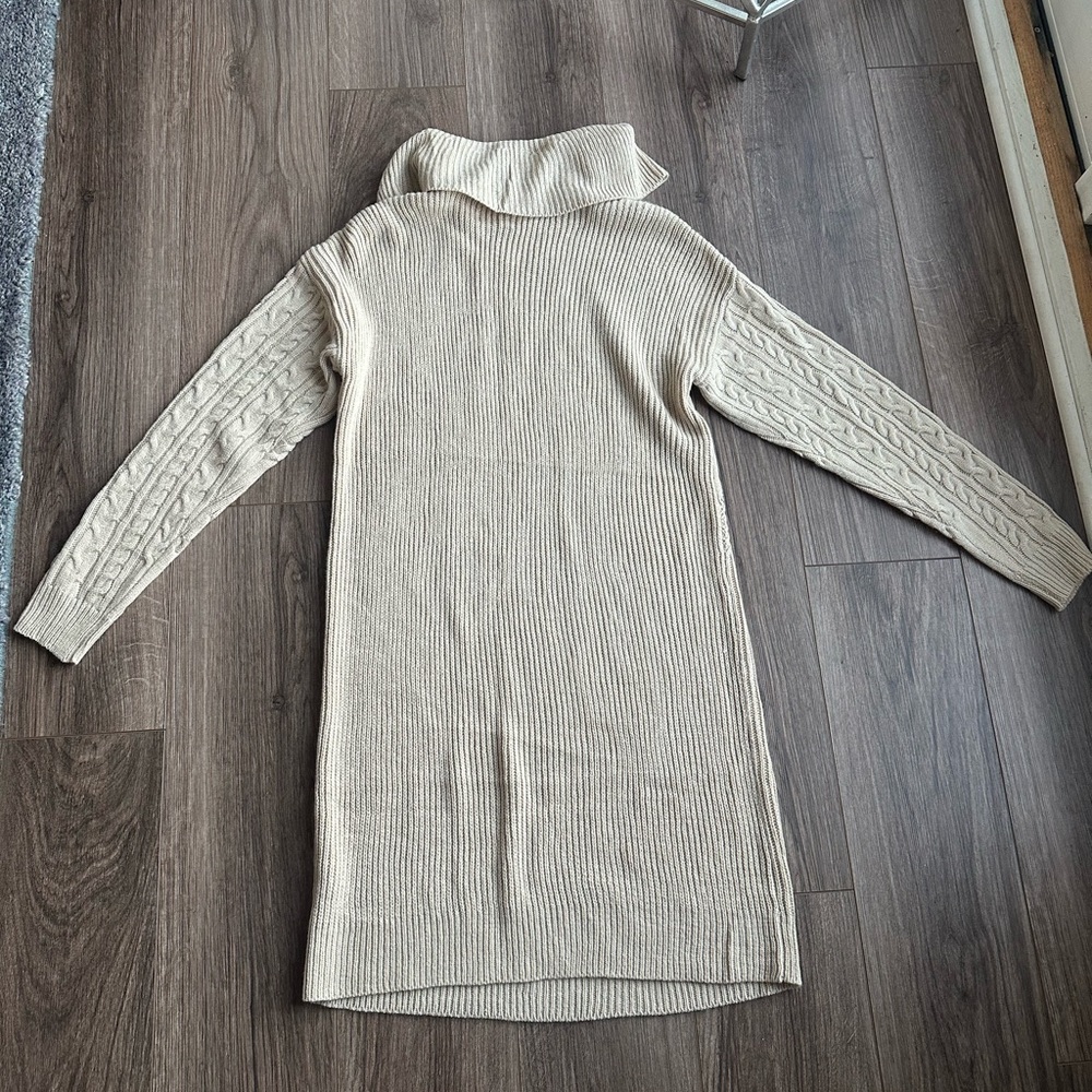 Elegant Cream Cable Knit Sweater Dress - Picture 2 of 6